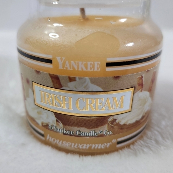 Yankee Irish Cream Candle Rare Vintage Black Band Small Jar Lid 3.7 Oz 138216 - Picture 3 of 11